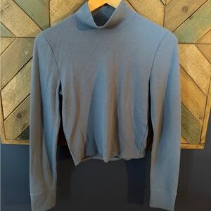 American Eagle Outfitters Slate Blue Ribbed Mock Neck Long Sleeve Crop Top